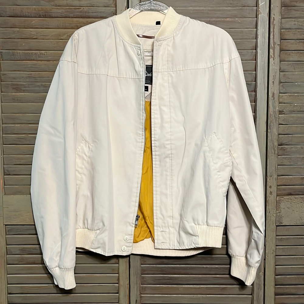 Barry Dolan Men’s beige jacket Size Medium